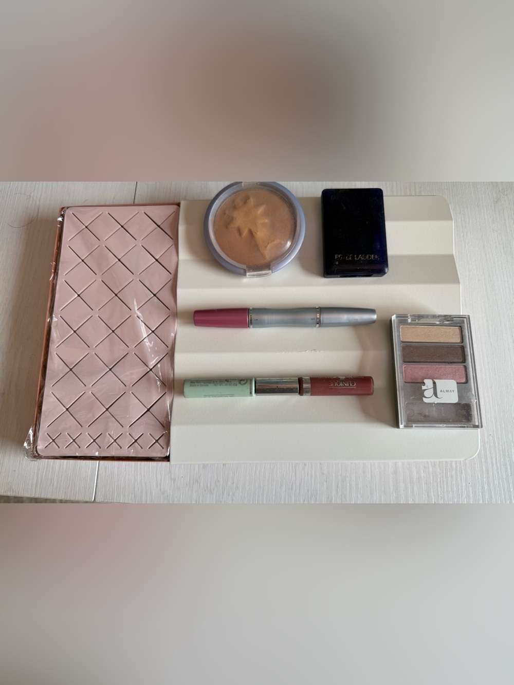 Neutral Beige Slide Makeup Stand with Pink Holder 4 Tubes and Slide For Tray +